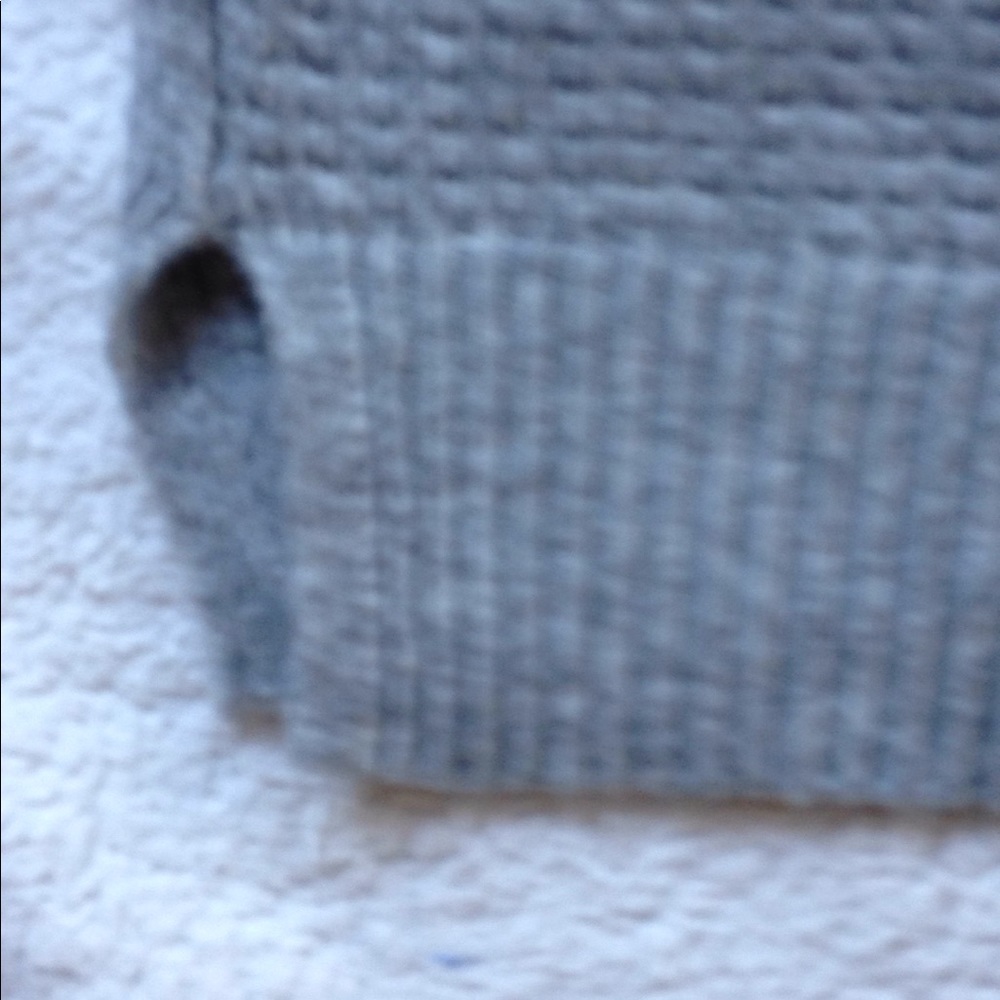 Woman's gap gray sweater - Picture 4 of 6